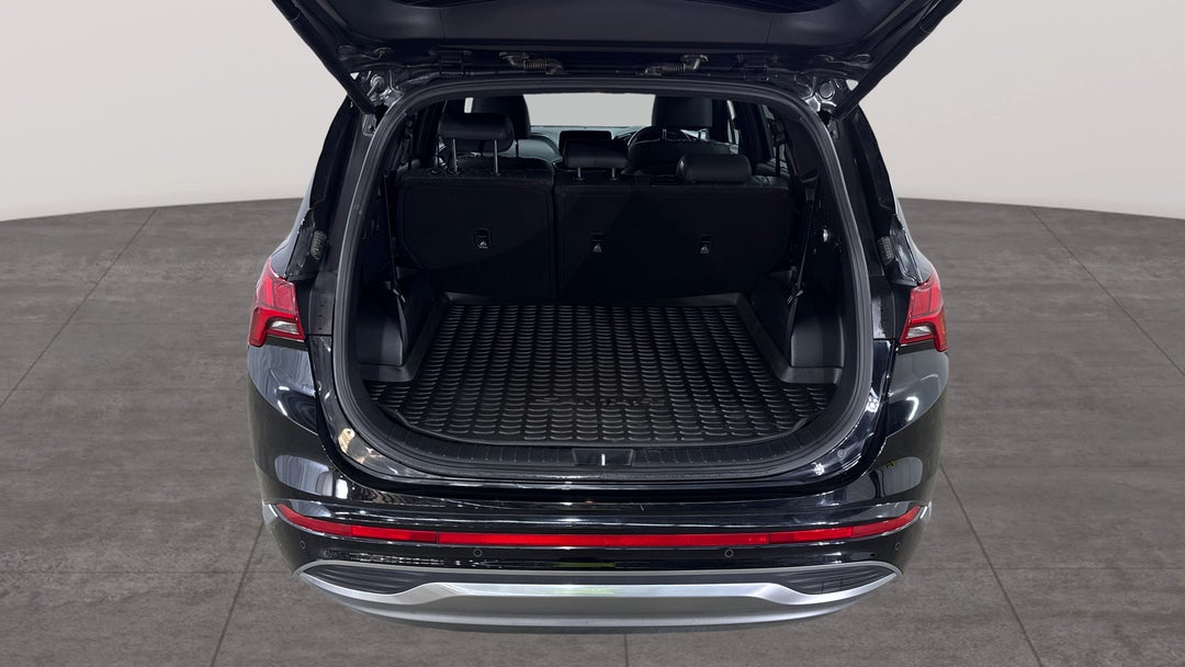 2022 Hyundai Santa Fe Highlander Crdi (AWD), Automatic, 58187 km, Boot Inside View