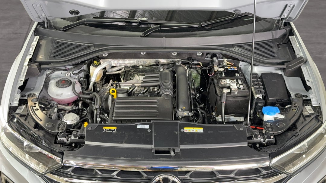 Open Bonnet (Engine)