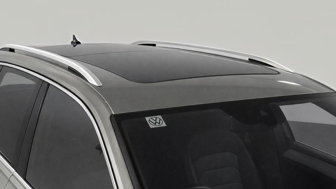 2019 Volkswagen Tiguan 132 Tsi R-line Edition, Automatic, 44280 km, Roof/Sunroof View