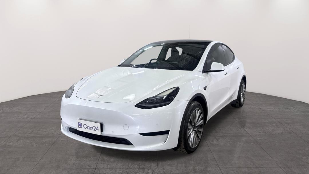 2022 Tesla Model Y Rear-wheel Drive, Automatic, 35135 km, Left Front Diagonal (45- Degree) View