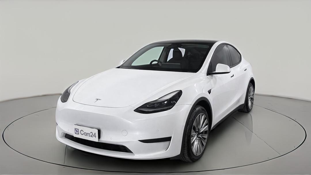 2022 Tesla Model Y Rear-wheel Drive, Automatic, 35135 km, Left Front Diagonal (45- Degree) View