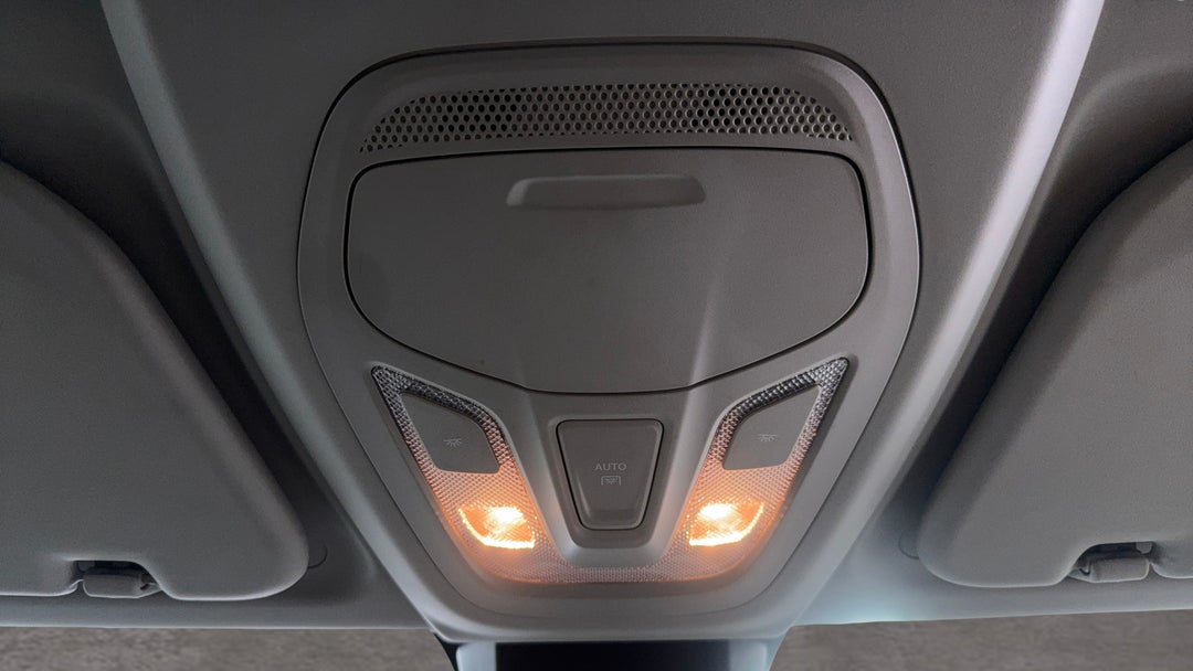 2021 LDV Deliver 9 Deliver 9, Automatic, 81238 km, On-Roof Controls/Sunglass holder