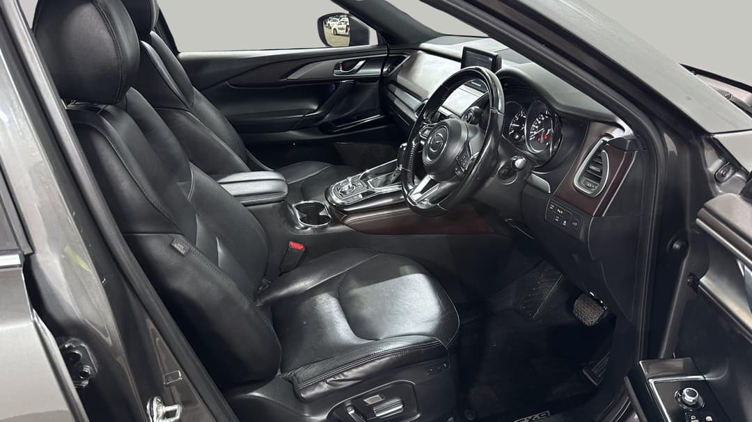 2017 Mazda CX-9 Azami (AWD), Automatic, 89531 km, Right Side Front Door Cabin View
