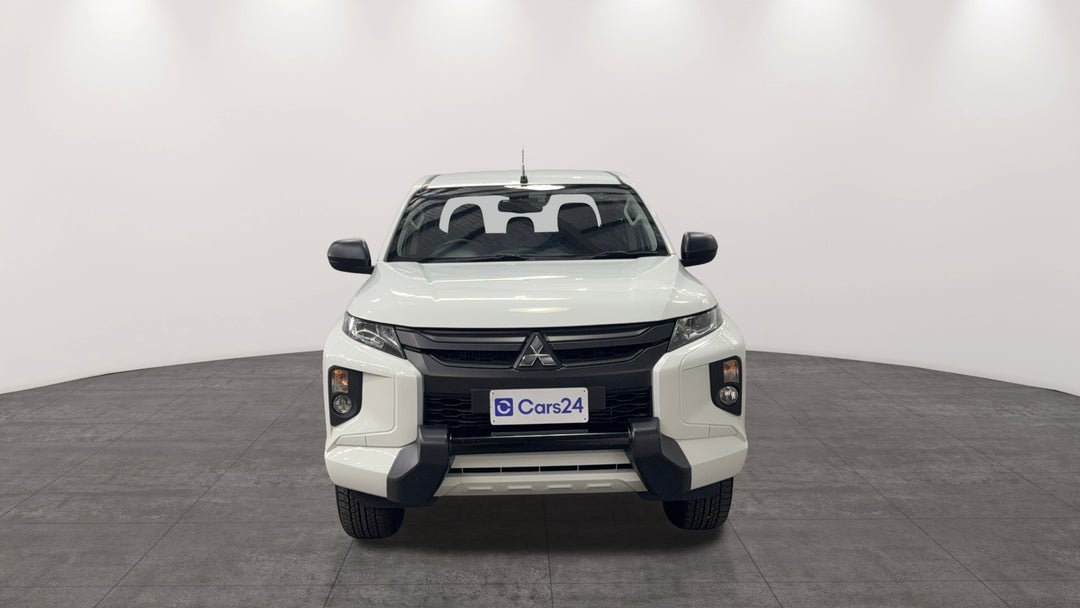 2019 Mitsubishi Triton Glx Plus (4x4), Automatic, 122087 km, Front View