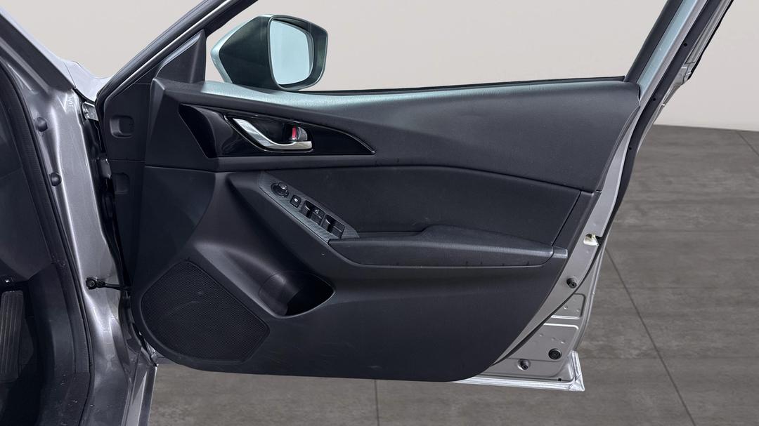2016 Mazda 3 Maxx, Automatic, 135190 km, Speaker View