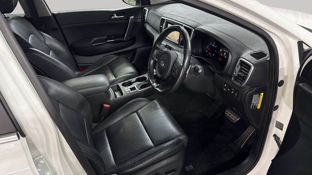 2018 Kia Sportage Gt-line (AWD), Automatic, 53955 km, Right Side Front Door Cabin View