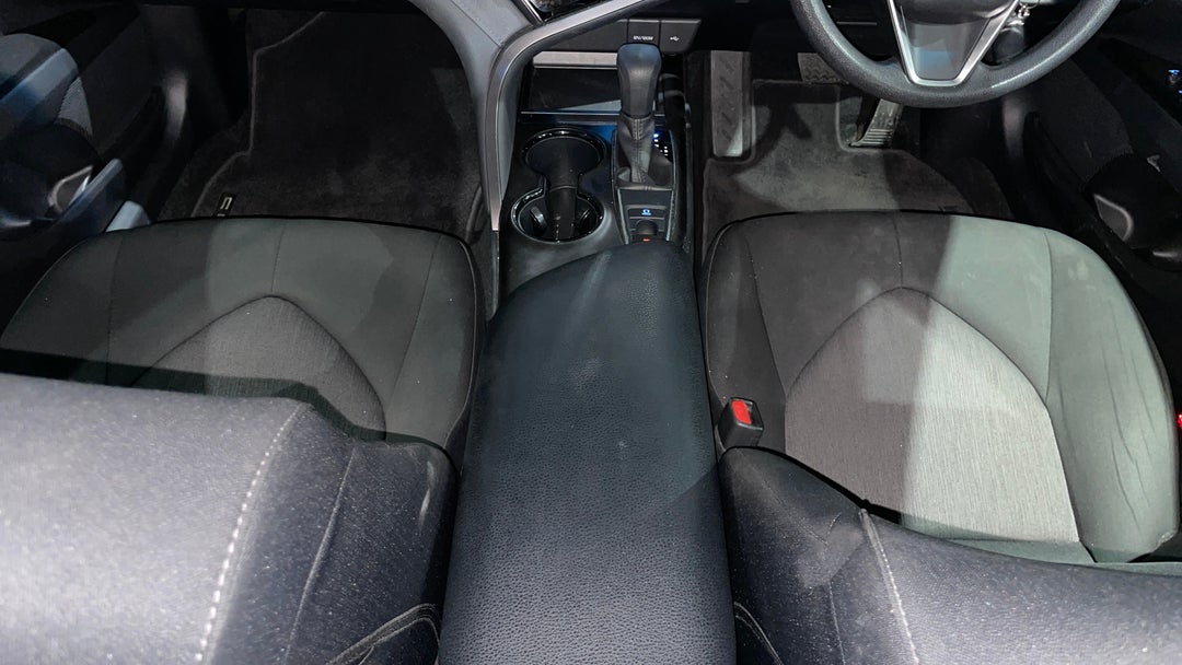 2022 Toyota Camry Ascent, Automatic, 52158 km, Center Console