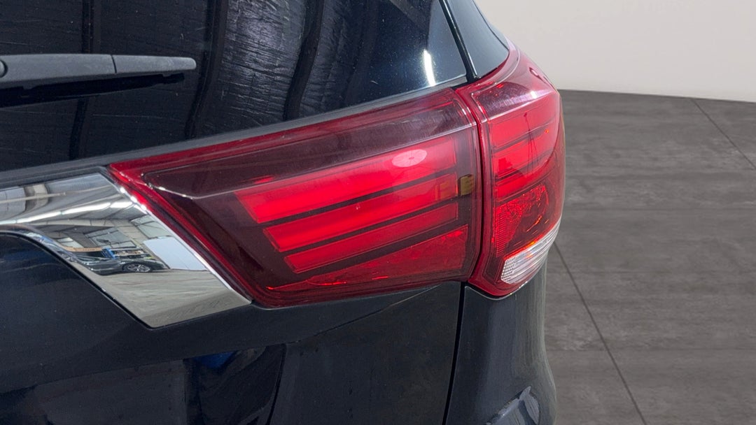 2016 Mitsubishi Outlander Ls (4x2), Automatic, 146446 km, Badge (Boot Right Side)