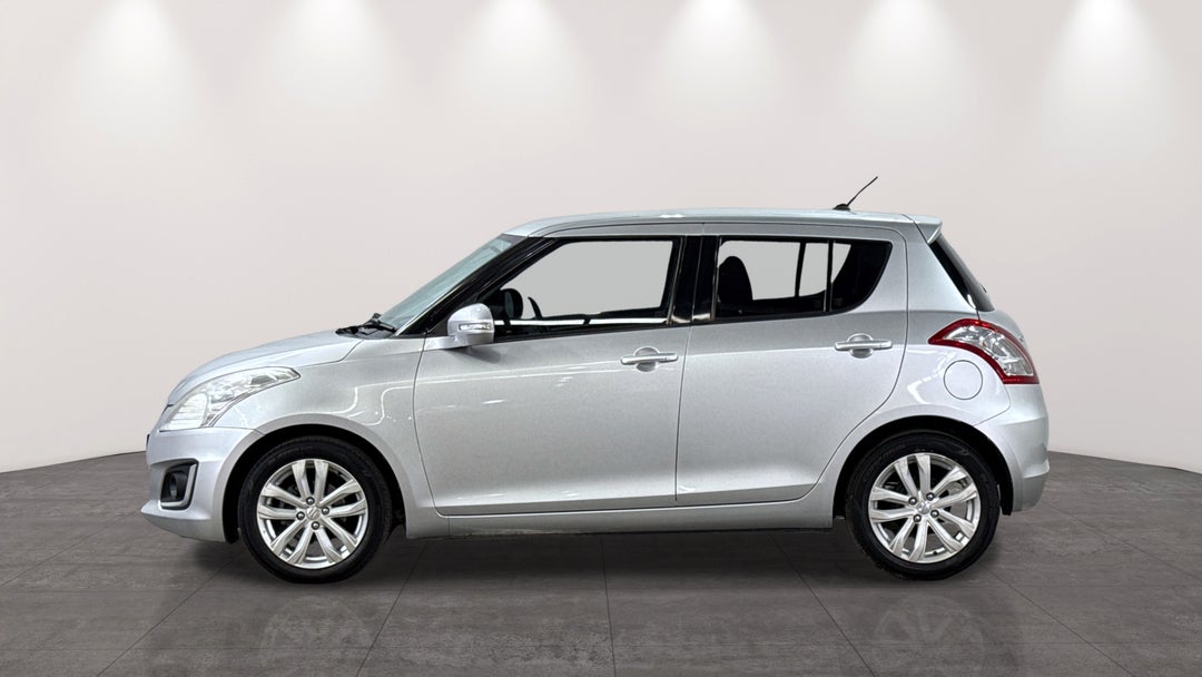 2015 Suzuki Swift Gl Navigator, Automatic, 64729 km, Left Side View
