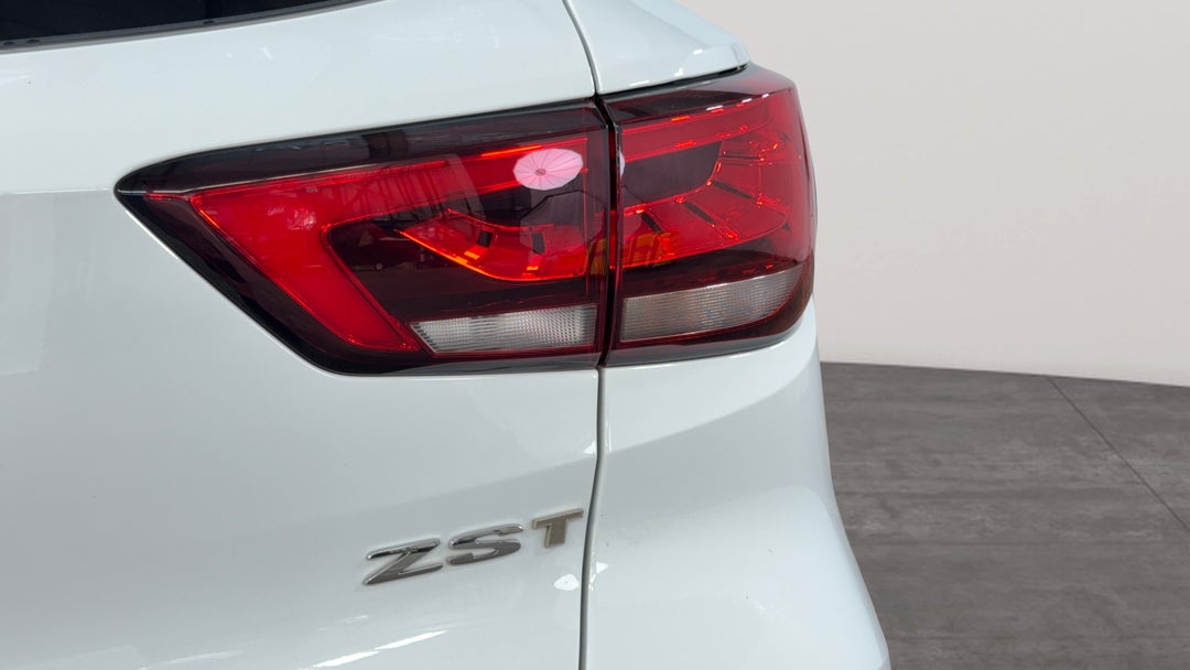 Badge (Boot Right Side)