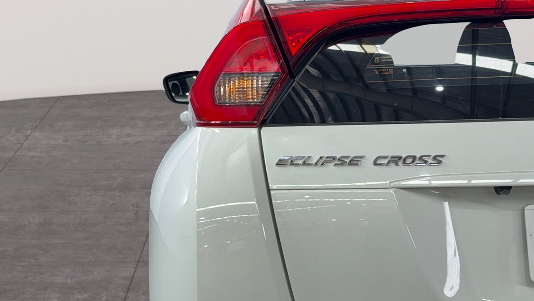 Badge (Boot Left Side)