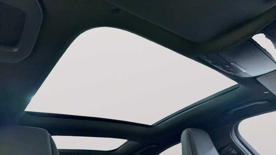 2020 Mercedes-amg C 43, Automatic, 65070 km, Interior Sunroof/Moonroof