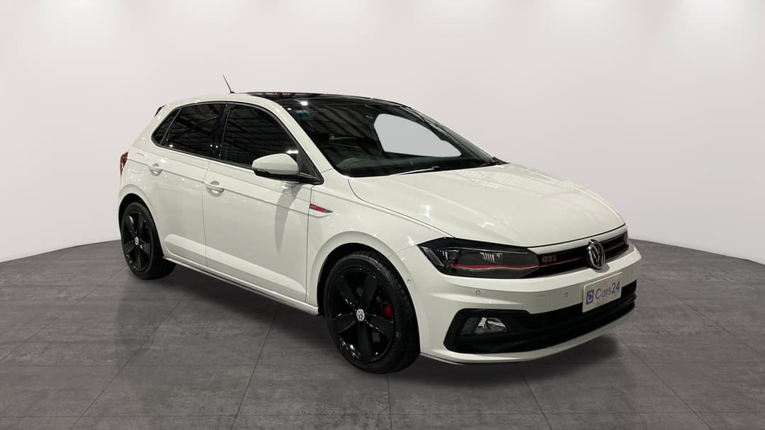 2018 Volkswagen Polo Gti, Automatic, 80626 km, Right Front Diagonal (45- Degree) View