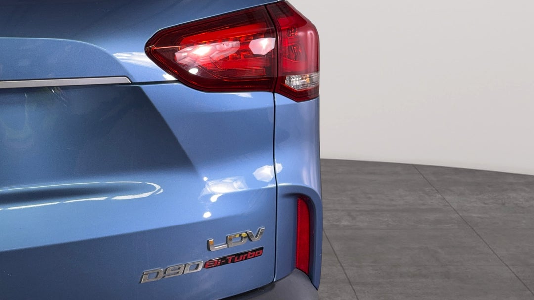 Badge (Boot Right Side)