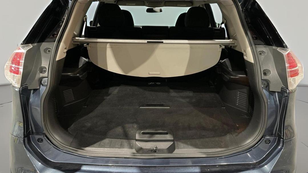 2016 Nissan X-trail St (4x4), Automatic, 111645 km, Boot Inside View