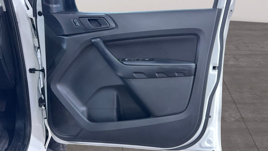 2022 Ford Ranger Xl 3.2 (4x4), Automatic, 51428 km, Speaker View