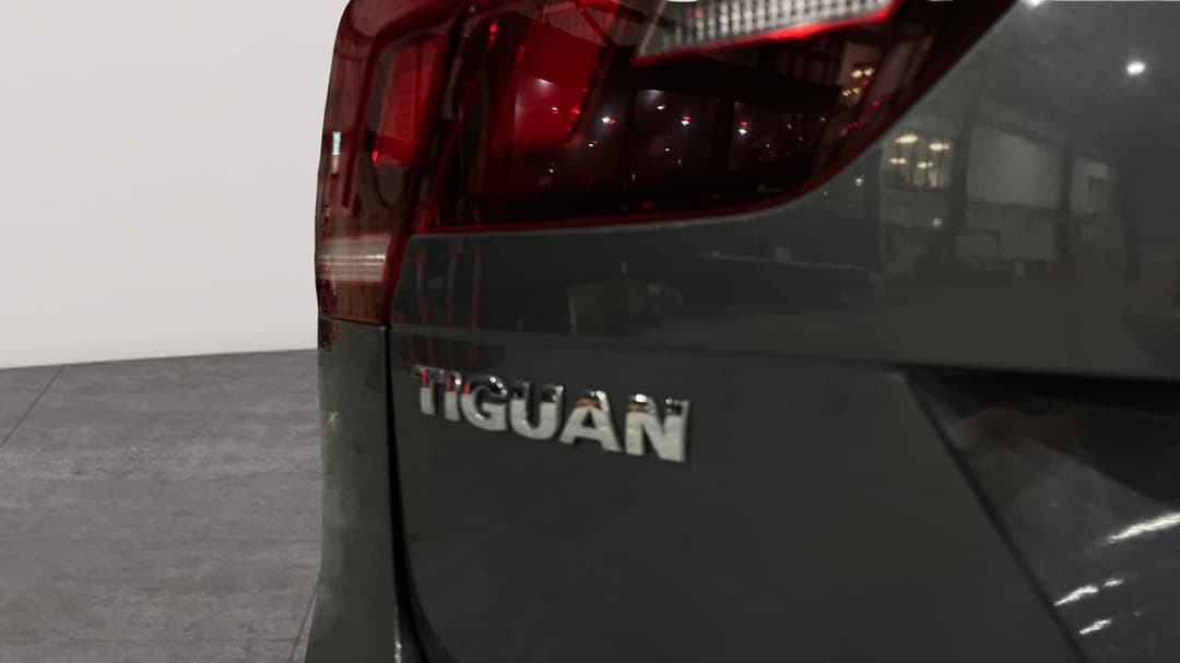 2020 Volkswagen Tiguan 110 Tsi Comfortline, Automatic, 67627 km, Badge (Boot Left Side)