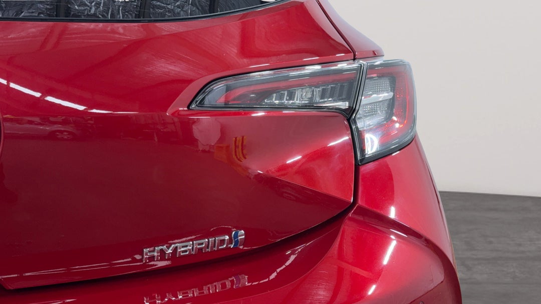 Badge (Boot Right Side)