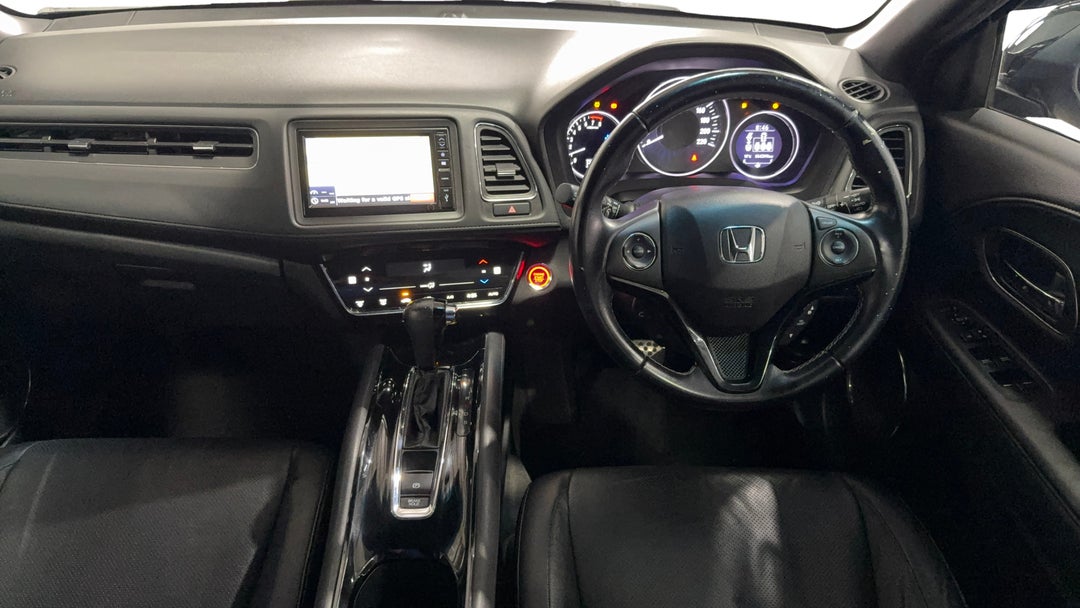2018 Honda HR-V Rs, Automatic, 64399 km, Center Console
