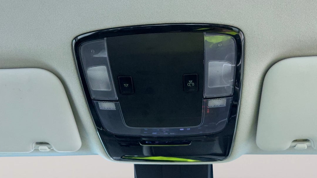 2023 Hyundai Staria Staria, Automatic, 81037 km, On-Roof Controls/Sunglass holder