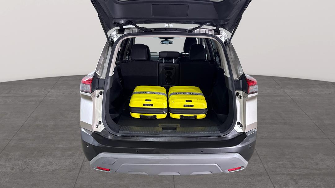 2024 Nissan X-trail St-l (4WD) E-power (hybrid), Automatic, 21884 km, Boot Inside View with Luggage