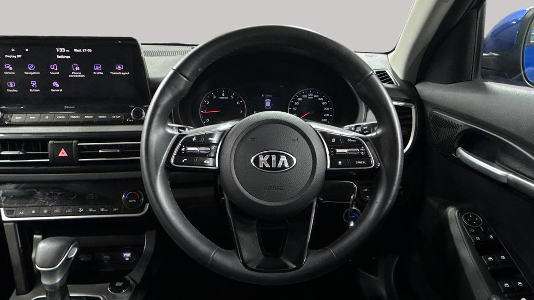 2020 Kia Seltos Sport (FWD), Automatic, 35006 km, Steering Wheel Close-up