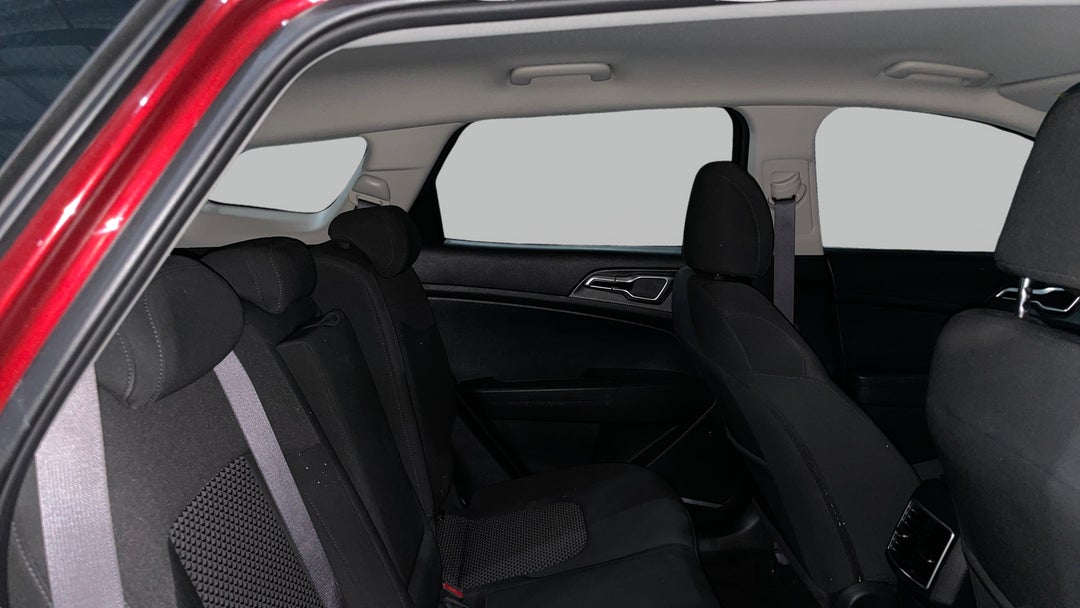 2023 Kia Sportage S (FWD), Automatic, 48157 km, Right Side Rear Door Cabin View