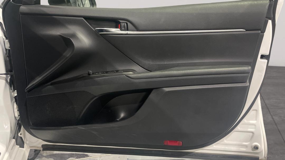 2023 Toyota Camry Ascent, Automatic, 53686 km, Speaker View