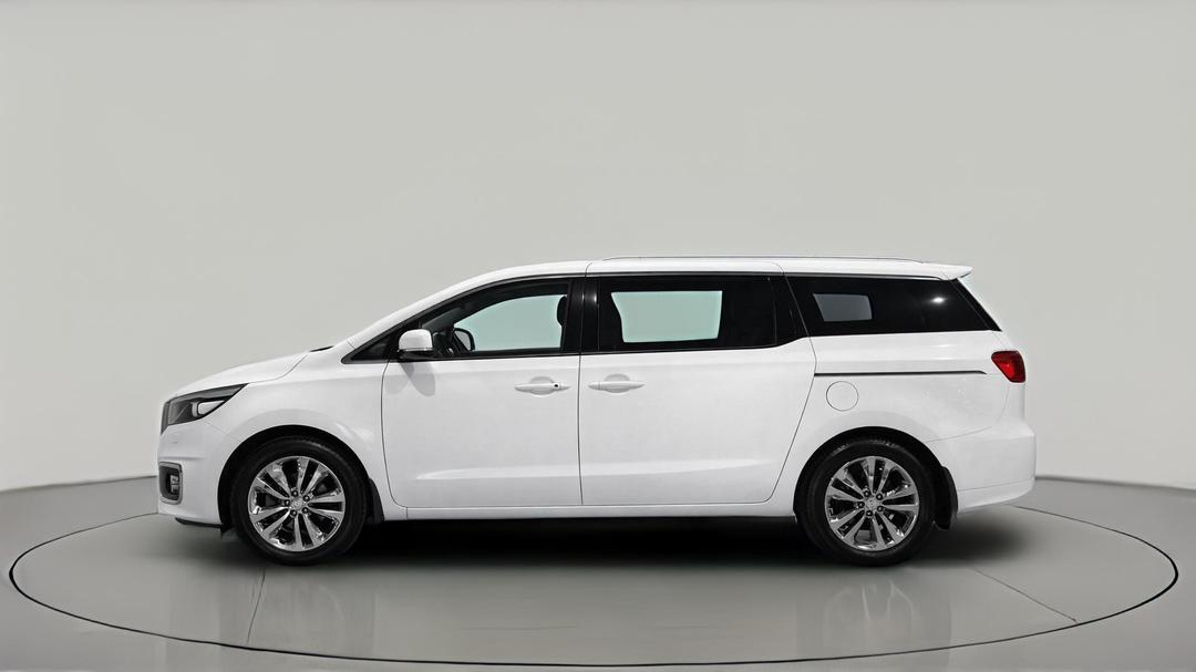 2018 Kia Carnival Platinum, Automatic, 143770 km, Left Side View