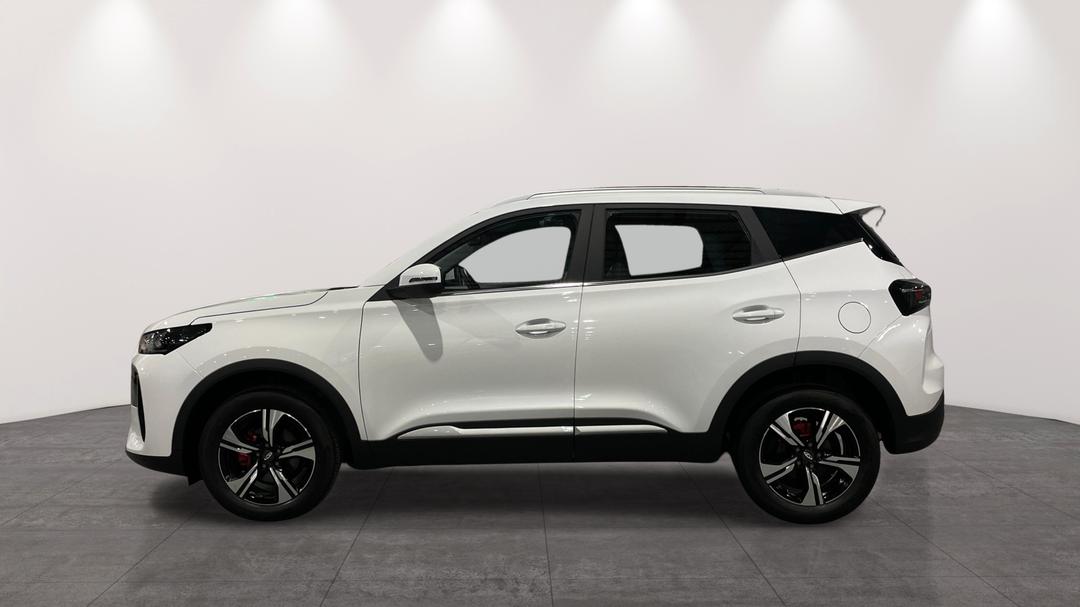 2025 Chery Tiggo 4 Pro Urban, Automatic, 4565 km, Left Side View