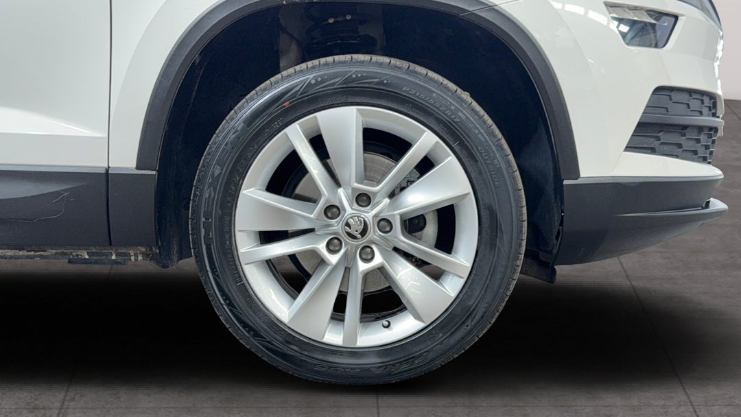 2020 SKODA Karoq 110tsi, Automatic, 55168 km, Right Front Wheel