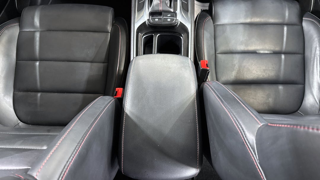 2020 MG HS Excite, Automatic, 73574 km, Center Console