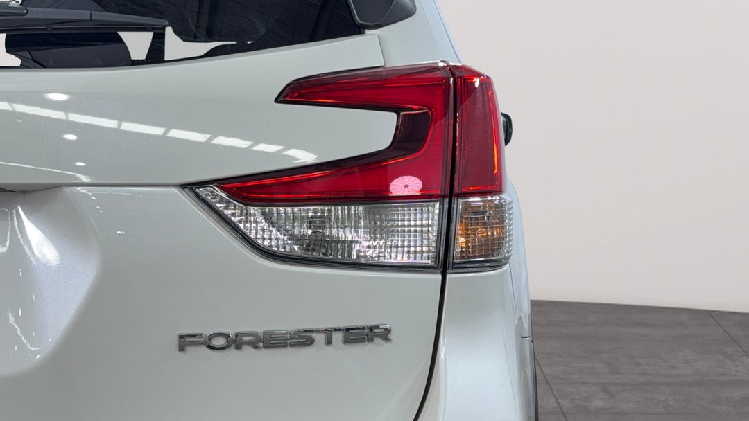 2024 Subaru Forester 2.5i (AWD), Automatic, 39036 km, Badge (Boot Right Side)