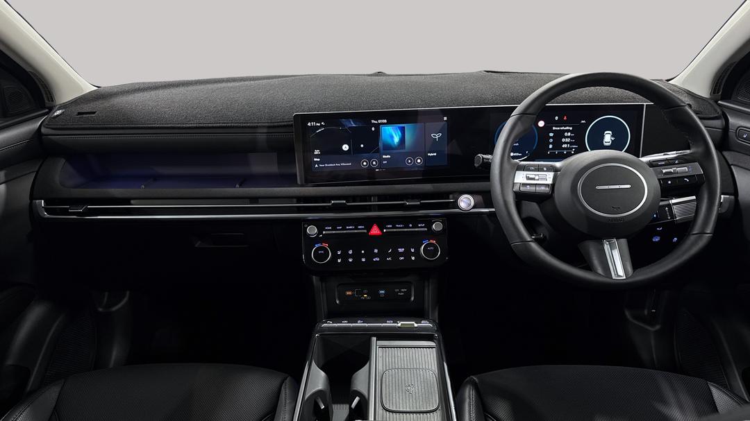 2025 Hyundai Tucson Premium Hybrid (AWD), Automatic, 2546 km, Dashboard View