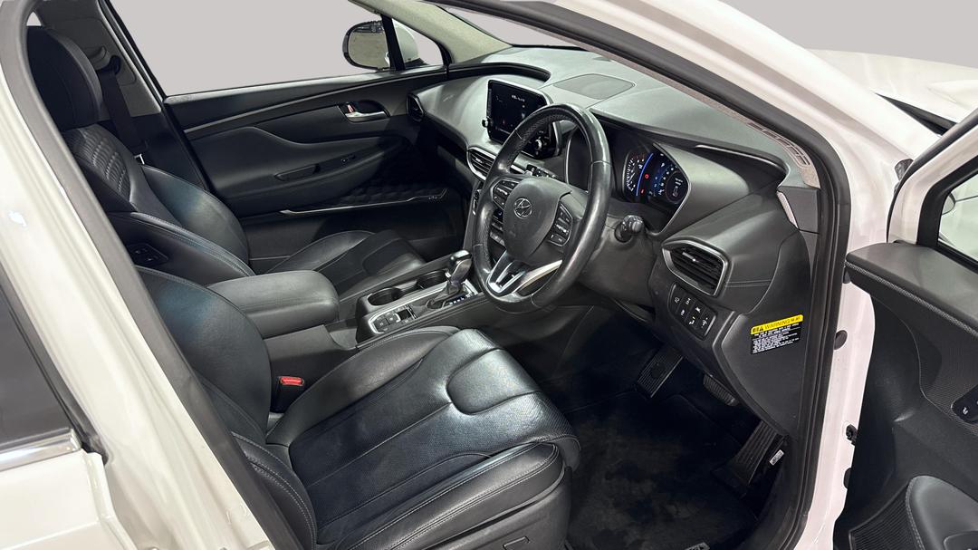 2019 Hyundai Santa Fe Highlander Crdi Blk-bge (AWD), Automatic, 88159 km, Right Side Front Door Cabin View