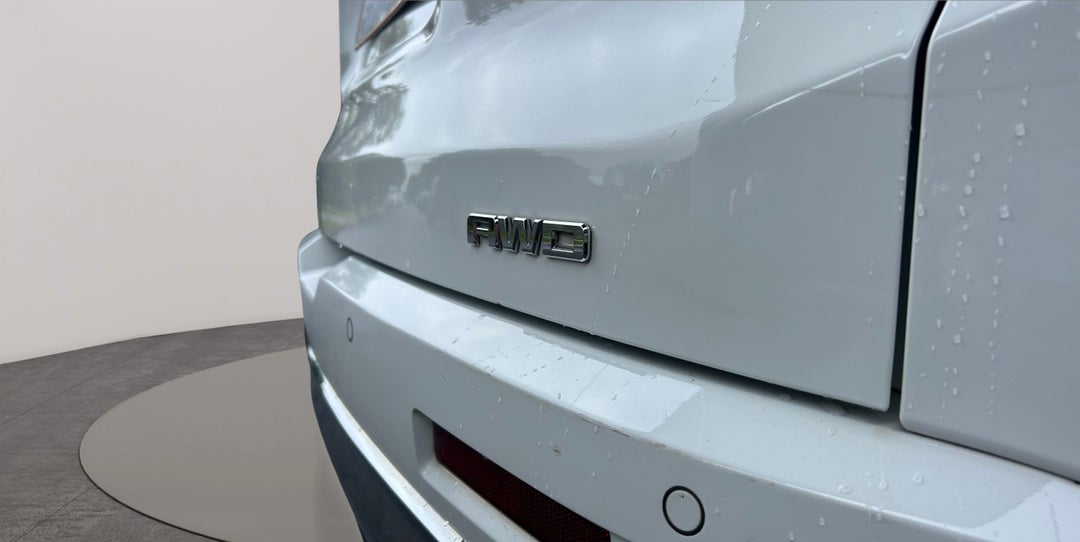 Badge (Boot Right Side)