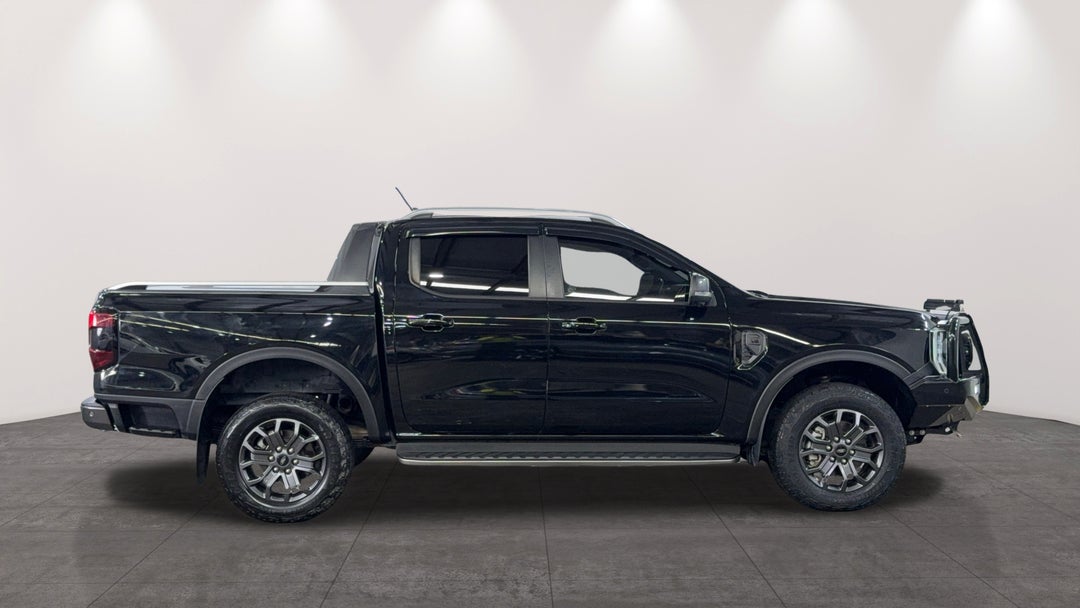 2022 Ford Ranger Wildtrak 3.0 (4x4), Automatic, 48944 km, Right Side View