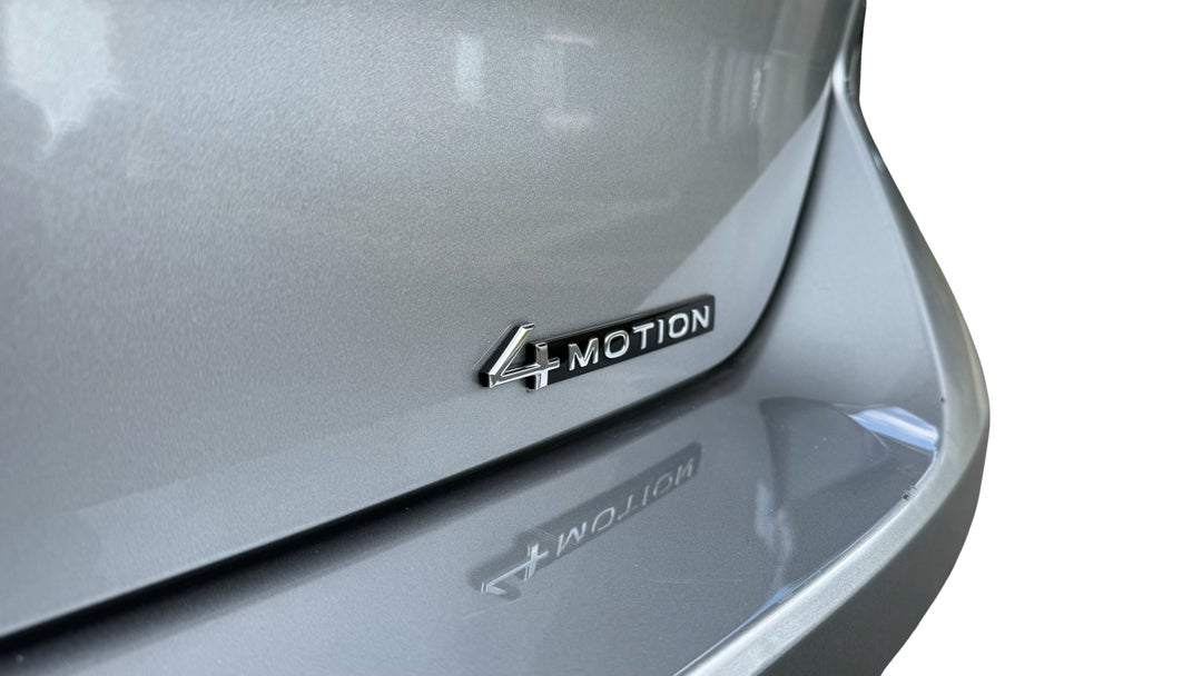 Badge (Boot Right Side)