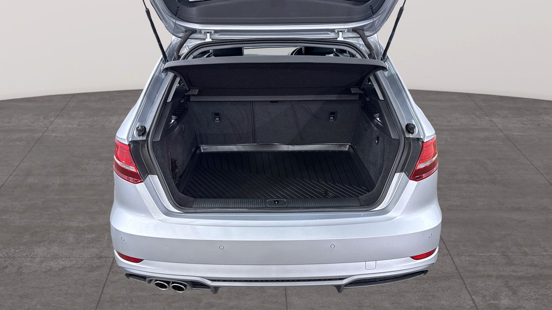2019 Audi A3 35 Tfsi  (1.4 Tfsi Cod), Automatic, 55963 km, Boot Inside View