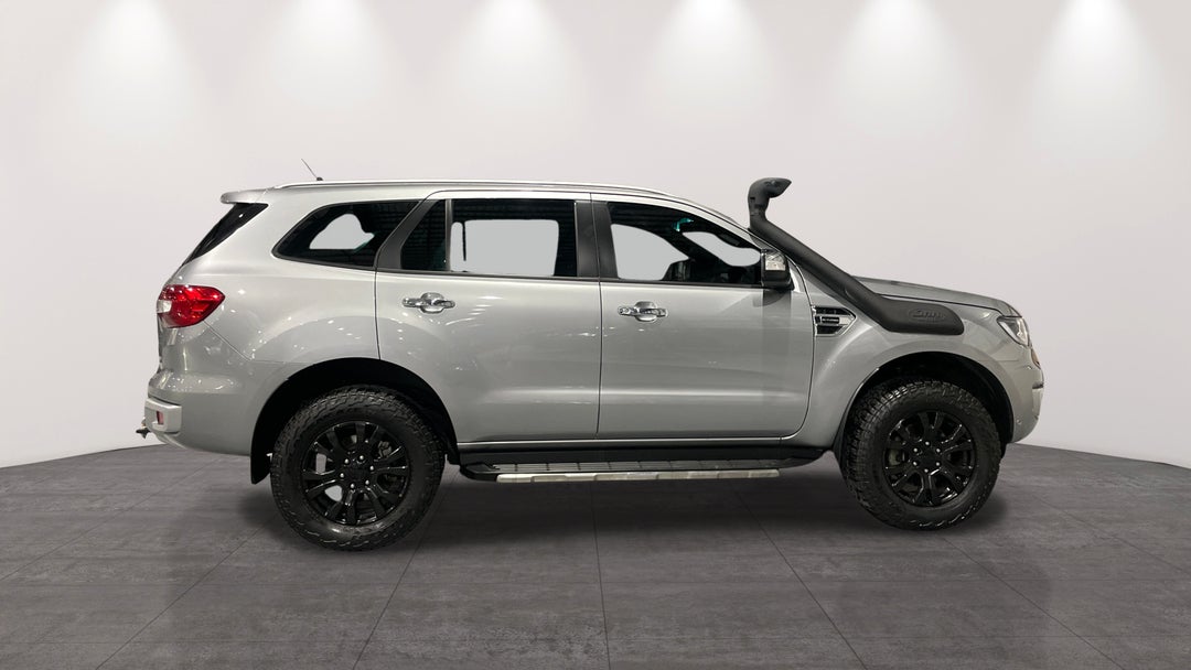 2022 Ford Everest Titanium (4WD), Automatic, 65664 km, Right Side View