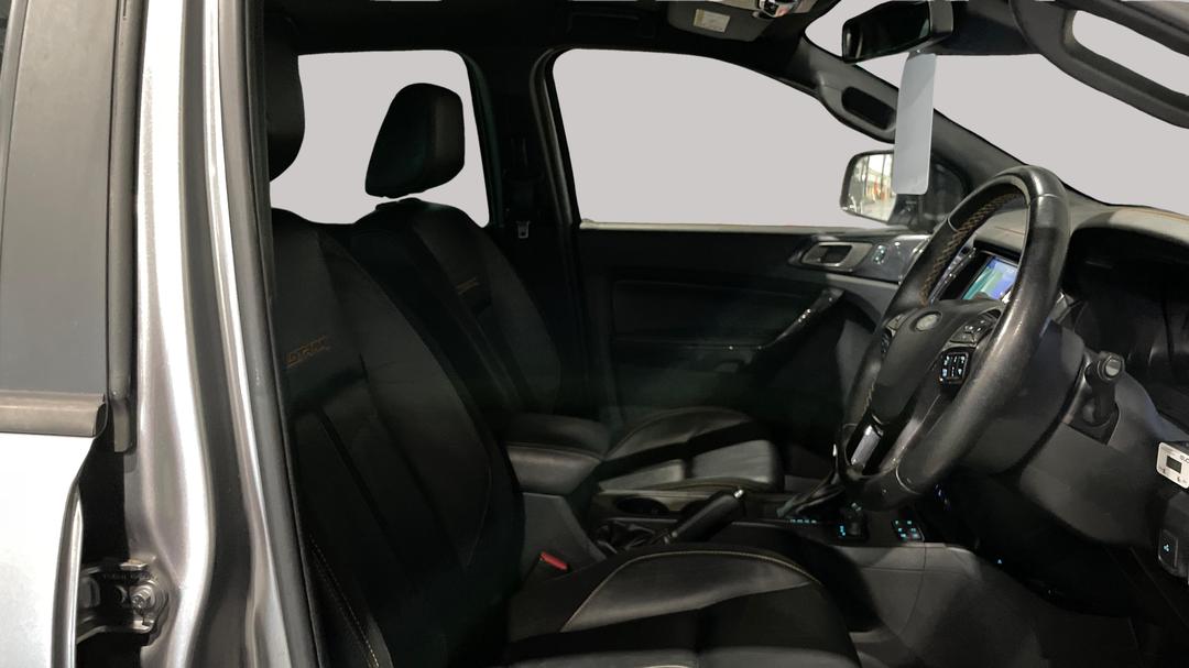 2019 Ford Ranger Xl 2.2 (4x4), Automatic, 88217 km, Right Side Front Door Cabin View