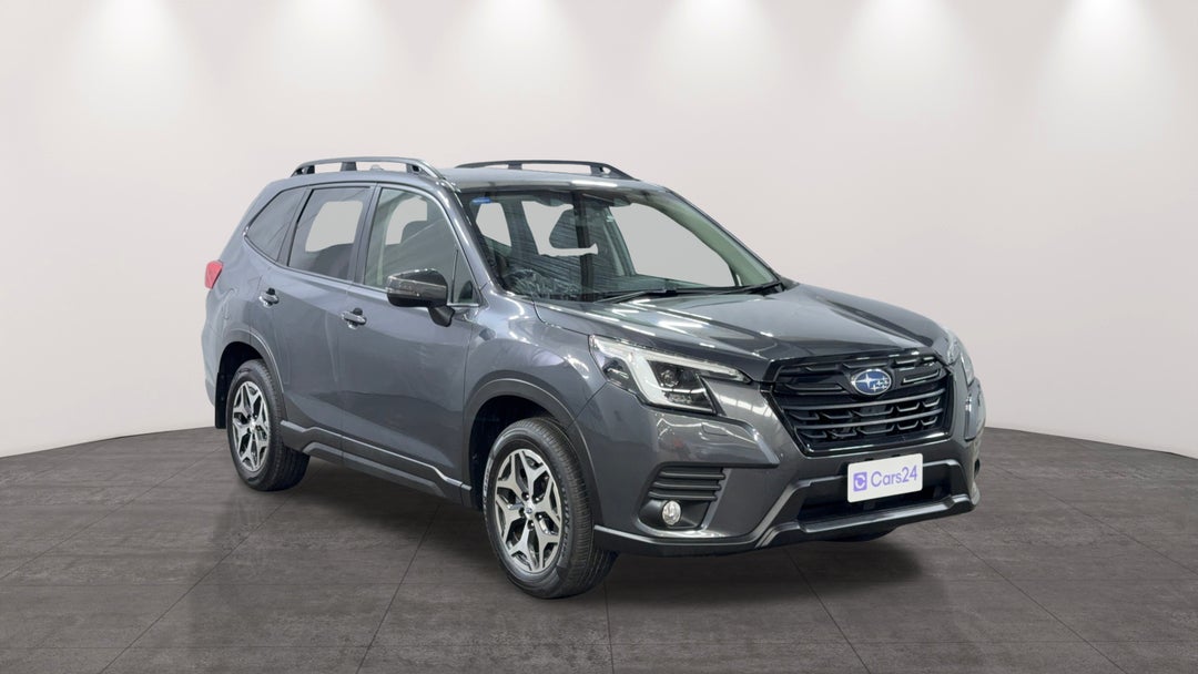 Right Front Diagonal (45- Degree) View