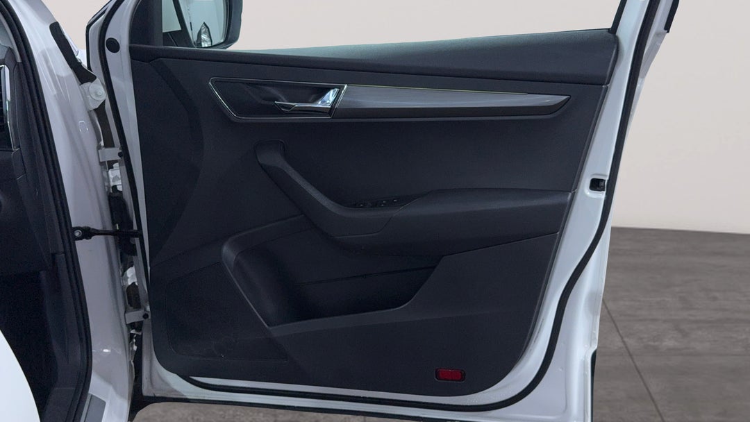 2019 SKODA Karoq 110tsi, Automatic, 67739 km, Speaker View