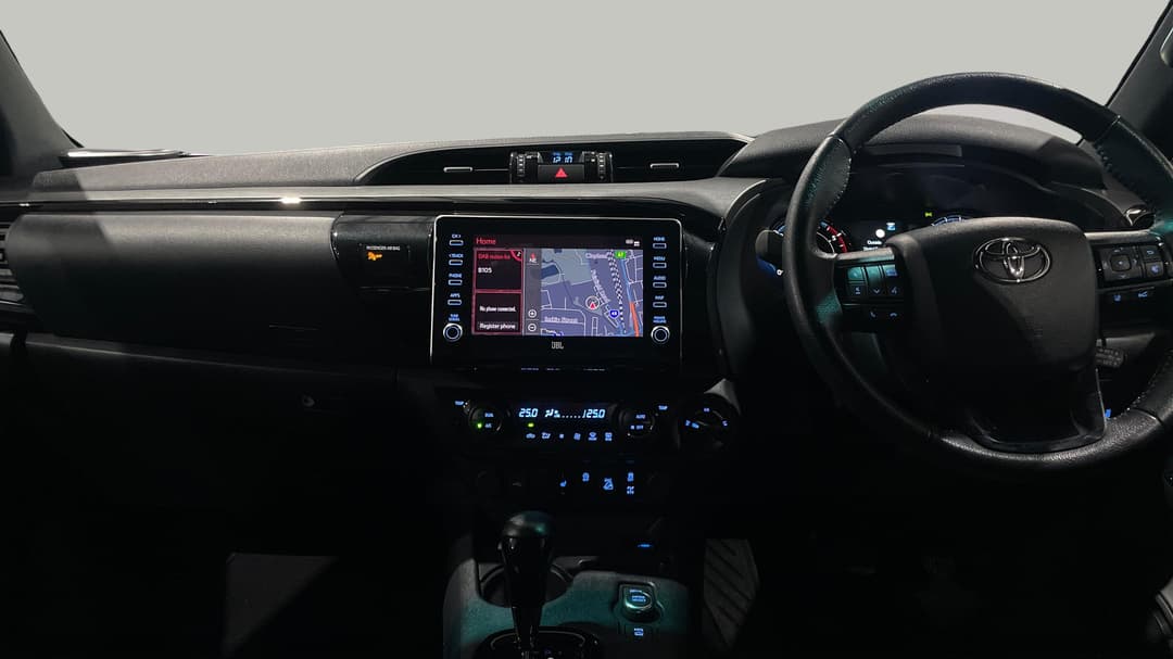 2024 Toyota Hilux Rogue 48v (4x4), Automatic, 9767 km, Dashboard View