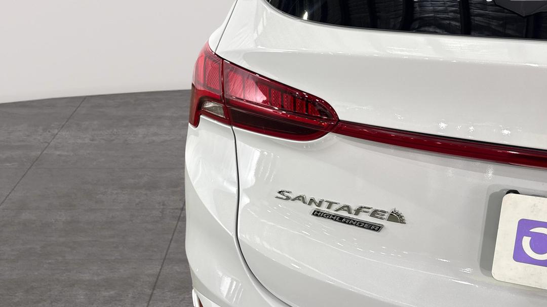 2023 Hyundai Santa Fe Highlander Crdi (AWD), Automatic, 31054 km, Badge (Boot Left Side)