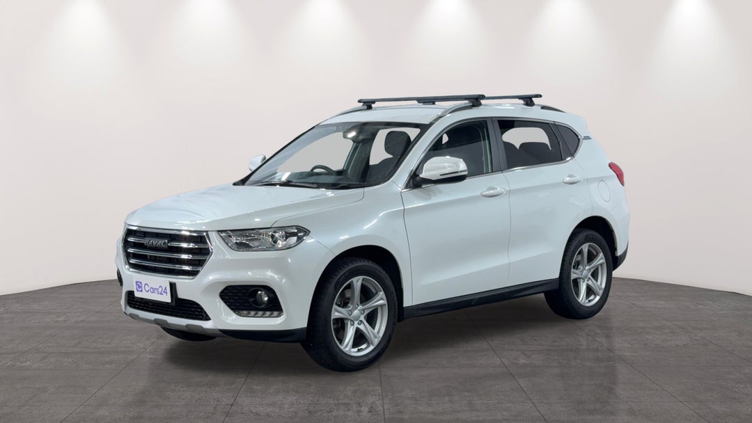 2018 Haval H2 Premium (4x2), Automatic, 103954 km, Left Front Diagonal (45- Degree) View