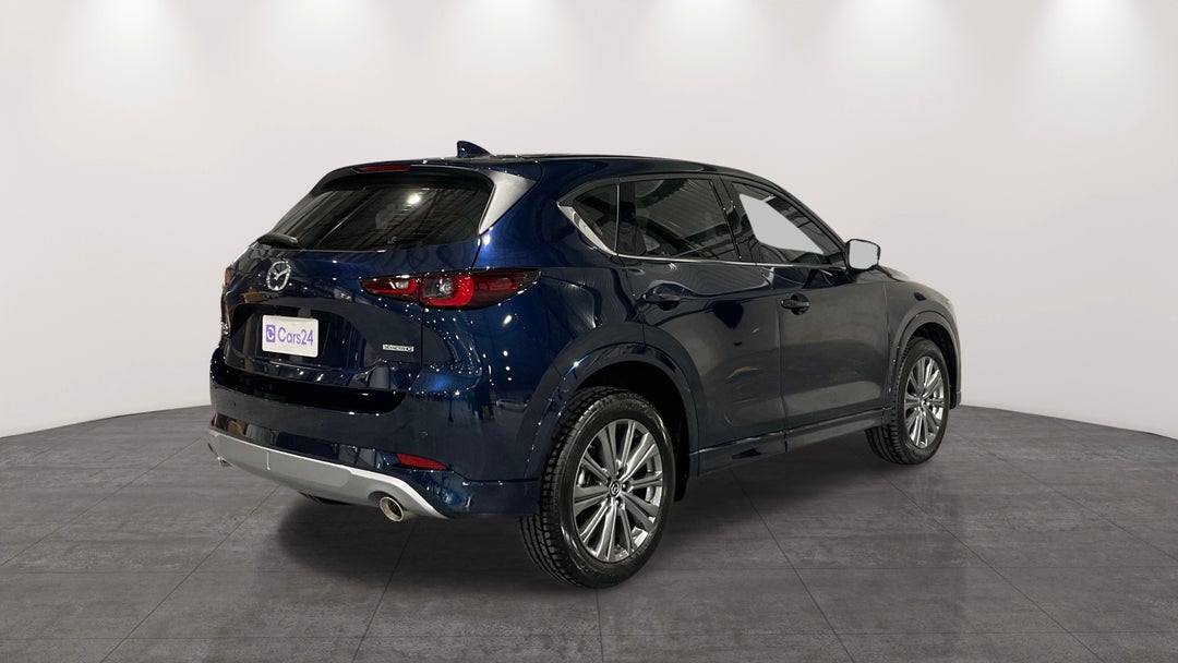 2025 Mazda CX-5 G25 Akera (AWD), Automatic, 7326 km, Right Back Diagonal (45- Degree) View