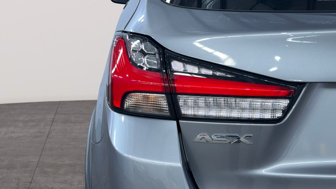 Badge (Boot Left Side)