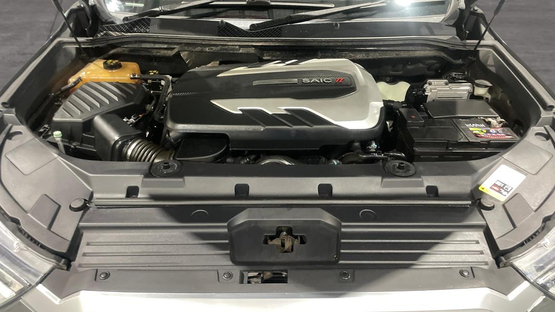 2021 LDV D90 Executive (4WD) D20, Automatic, 101018 km, Open Bonnet (Engine)
