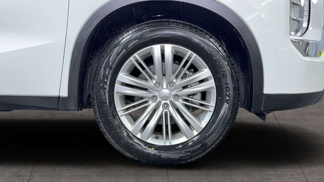 2024 Mitsubishi Outlander Es 5 Seat (2wd), Automatic, 53436 km, Right Front Wheel